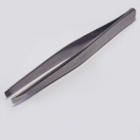 Пінцет для брів скошений широкий П-07